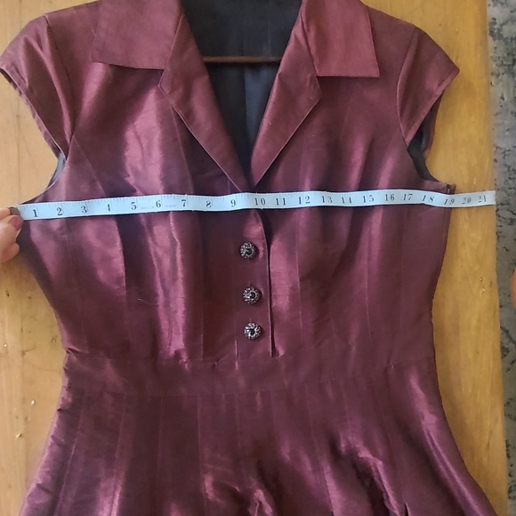 Anik Boutique Burgundy Formal Cocktail Dress Size 10, black lace at hem - Picture 8 of 8